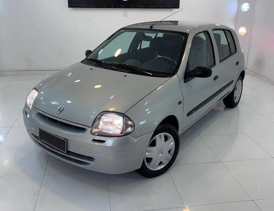 RENAULT CLIO 1.0 RT 16V GASOLINA 4P MANUAL